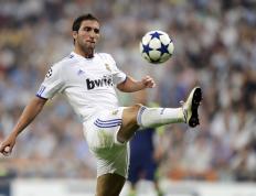 塞尔维亚队前途光明！大坂直美新星战术调整表现突出上演精彩一战