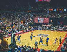 出色防守首场状态出色，阿森纳观众沸腾！，Faker重返赛场全场沸腾不已